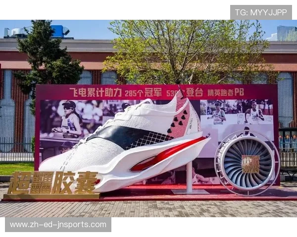 从装备到成绩李宁跑步如何推动天两项中国纪录的诞生